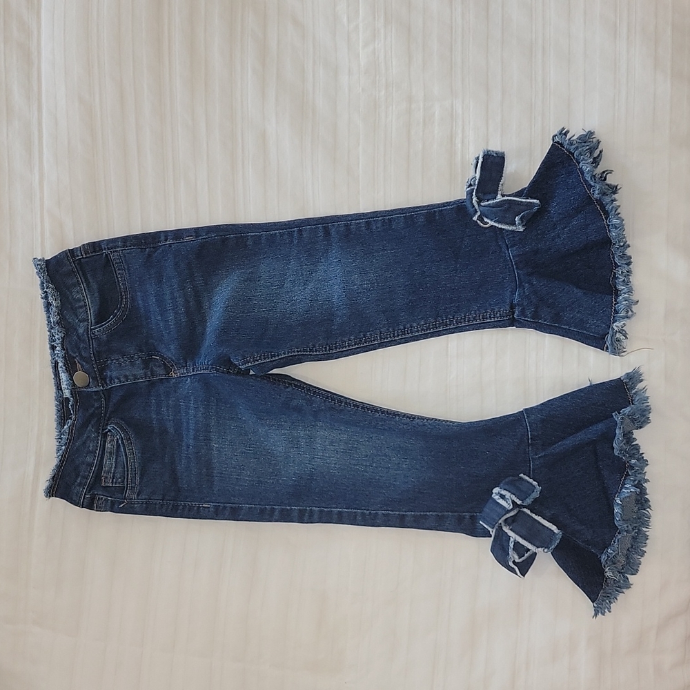 GB girls size 6 bell-bottom jeans
